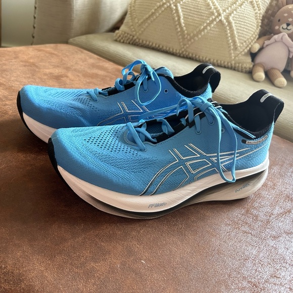 Asics Other - ASICS Men's Gel-Nimbus 26 Running Shoe, Waterscape/Black Blue Size Men’s 11.5